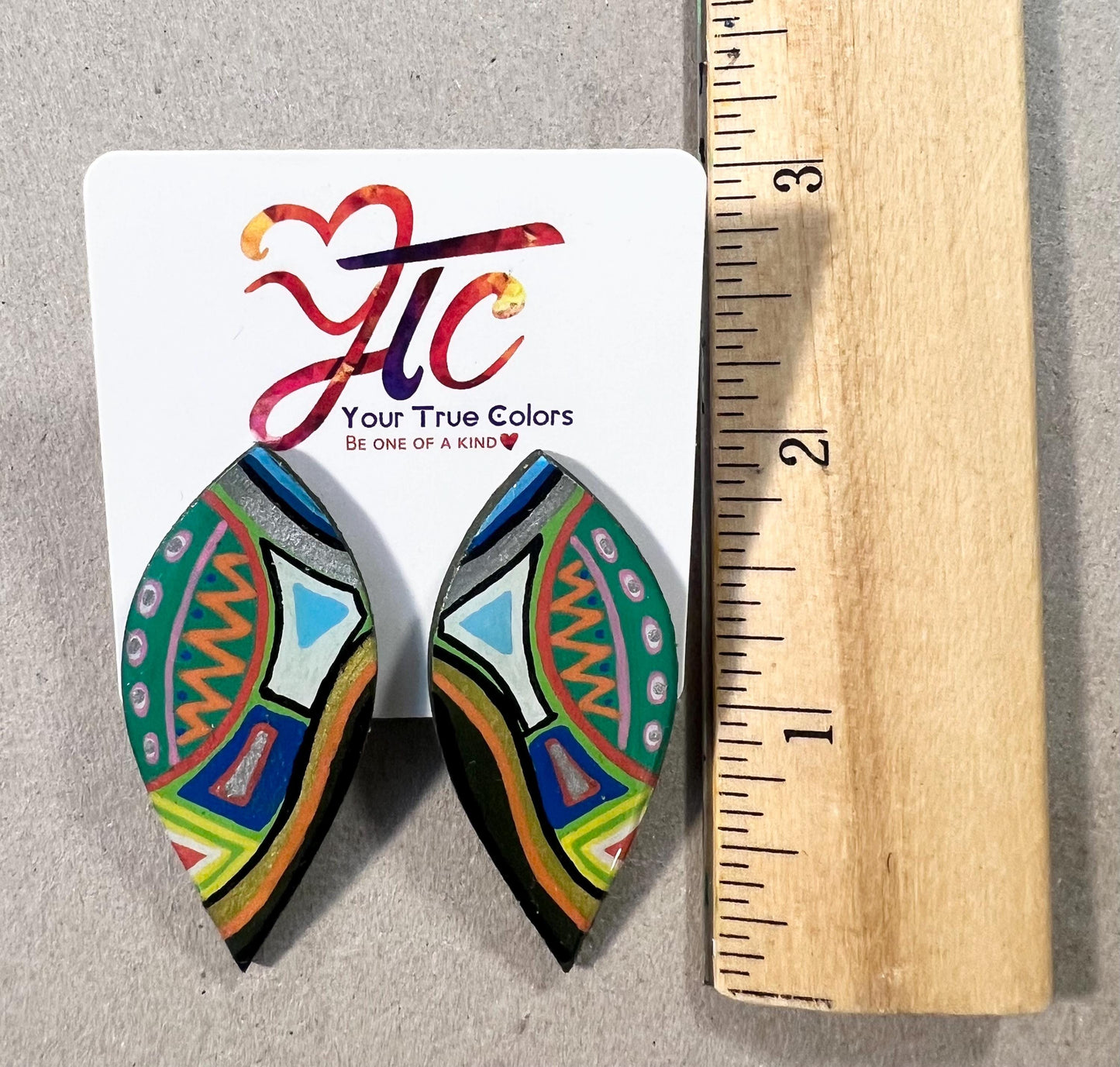 Colorful studs